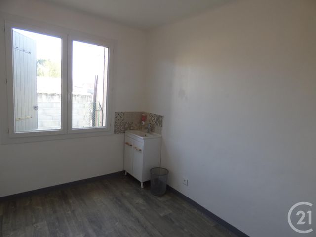 Bureaux à louer - 134.0 m2 - 83 - Var