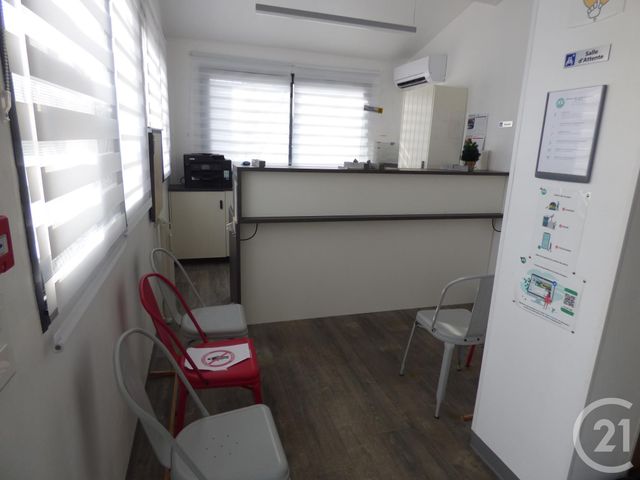 Bureaux à louer - 134.0 m2 - 83 - Var