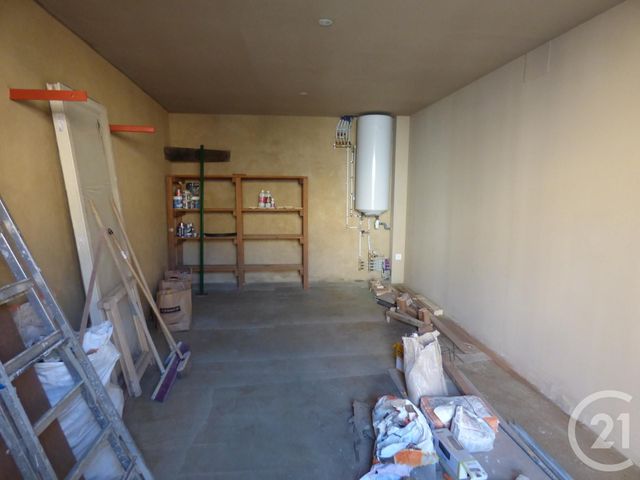 Maison &agrave; louer - 3 pi&egrave;ces - 76,83 m2 - St Maximin La Ste Baume - 83 - PROVENCE-ALPES-COTE-D-AZUR