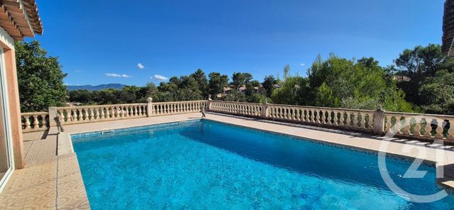 Maison à vendre - 4 pièces - 118,33 m2 - St Maximin La Ste Baume - 83 - PROVENCE-ALPES-COTE-D-AZUR