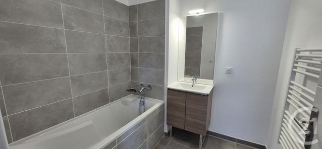 Maison à vendre - 2 pièces - 50,03 m2 - St Maximin La Ste Baume - 83 - PROVENCE-ALPES-COTE-D-AZUR