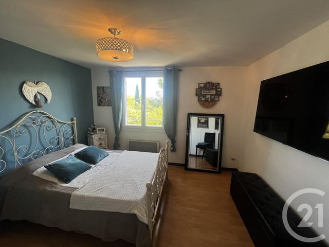 Maison à vendre - 10 pièces - 217 m2 - St Julien - 83 - PROVENCE-ALPES-COTE-D-AZUR