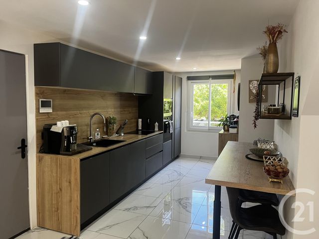 Maison à vendre - 10 pièces - 217 m2 - St Julien - 83 - PROVENCE-ALPES-COTE-D-AZUR