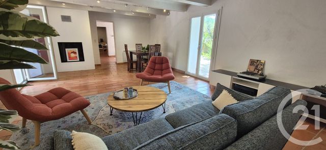 Maison à vendre - 5 pièces - 133,95 m2 - St Maximin La Ste Baume - 83 - PROVENCE-ALPES-COTE-D-AZUR