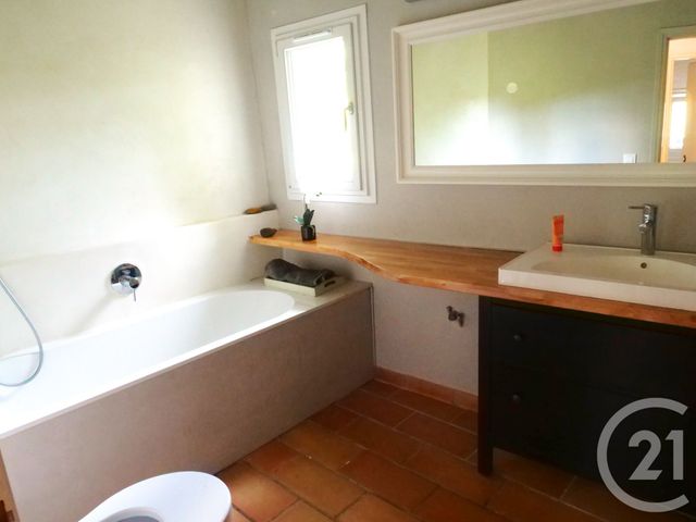 Maison à vendre - 5 pièces - 133,95 m2 - St Maximin La Ste Baume - 83 - PROVENCE-ALPES-COTE-D-AZUR