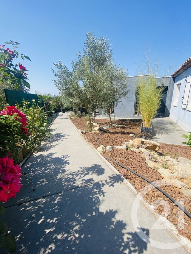 Maison à vendre - 5 pièces - 150 m2 - St Maximin La Ste Baume - 83 - PROVENCE-ALPES-COTE-D-AZUR