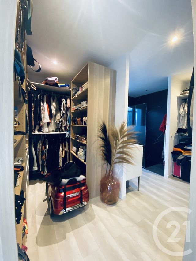 Maison à vendre - 5 pièces - 150 m2 - St Maximin La Ste Baume - 83 - PROVENCE-ALPES-COTE-D-AZUR