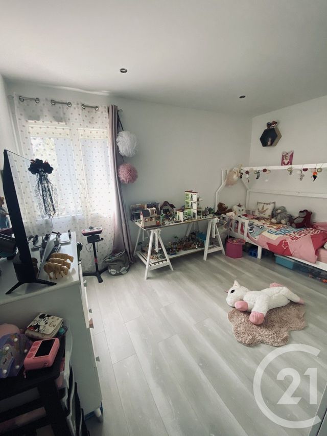 Maison à vendre - 5 pièces - 150 m2 - St Maximin La Ste Baume - 83 - PROVENCE-ALPES-COTE-D-AZUR