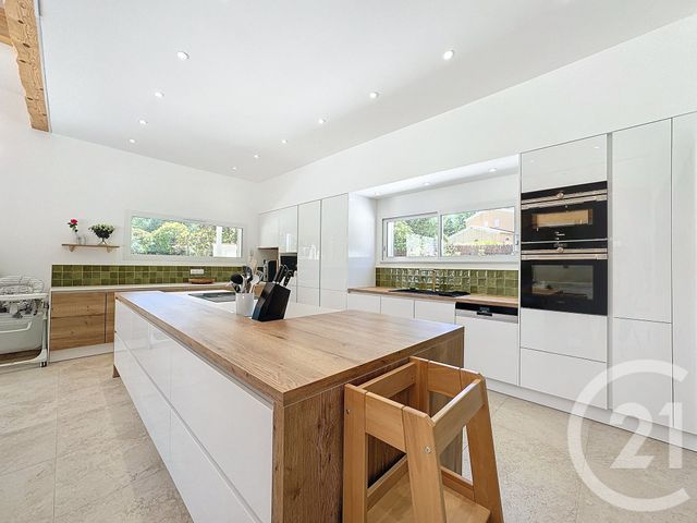 Maison &agrave; vendre - 7 pi&egrave;ces - 255 m2 - Nans Les Pins - 83 - PROVENCE-ALPES-COTE-D-AZUR