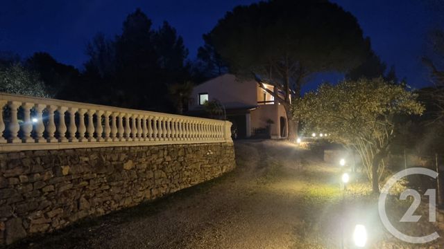 Maison &agrave; vendre - 6 pi&egrave;ces - 179,95 m2 - St Maximin La Ste Baume - 83 - PROVENCE-ALPES-COTE-D-AZUR