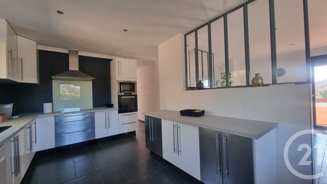 Maison &agrave; vendre - 6 pi&egrave;ces - 179,95 m2 - St Maximin La Ste Baume - 83 - PROVENCE-ALPES-COTE-D-AZUR
