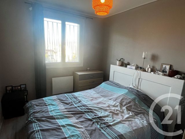 Appartement F3 &agrave; vendre - 3 pi&egrave;ces - 61,38 m2 - Brignoles - 83 - PROVENCE-ALPES-COTE-D-AZUR