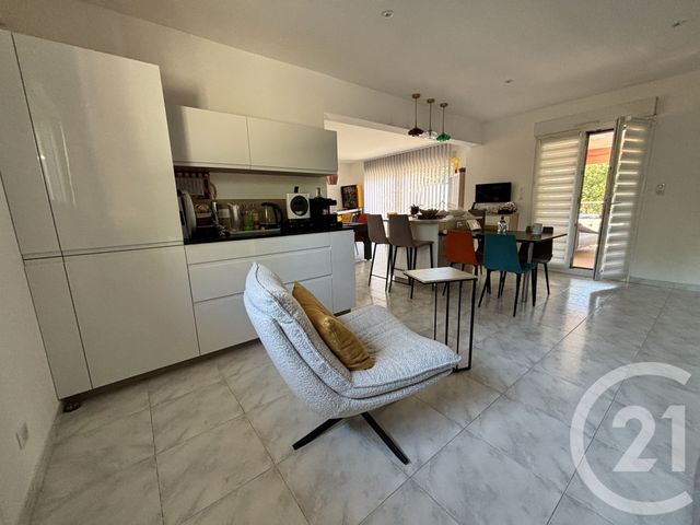 Maison &agrave; vendre - 6 pi&egrave;ces - 231 m2 - St Maximin La Ste Baume - 83 - PROVENCE-ALPES-COTE-D-AZUR