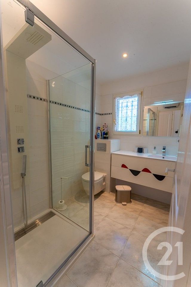 Maison &agrave; vendre - 5 pi&egrave;ces - 231 m2 - St Maximin La Ste Baume - 83 - PROVENCE-ALPES-COTE-D-AZUR