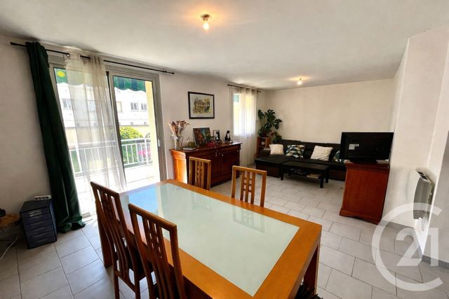 Appartement F3 &agrave; vendre - 3 pi&egrave;ces - 61,38 m2 - Brignoles - 83 - PROVENCE-ALPES-COTE-D-AZUR