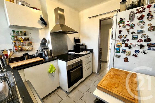 Appartement F3 &agrave; vendre - 3 pi&egrave;ces - 61,38 m2 - Brignoles - 83 - PROVENCE-ALPES-COTE-D-AZUR