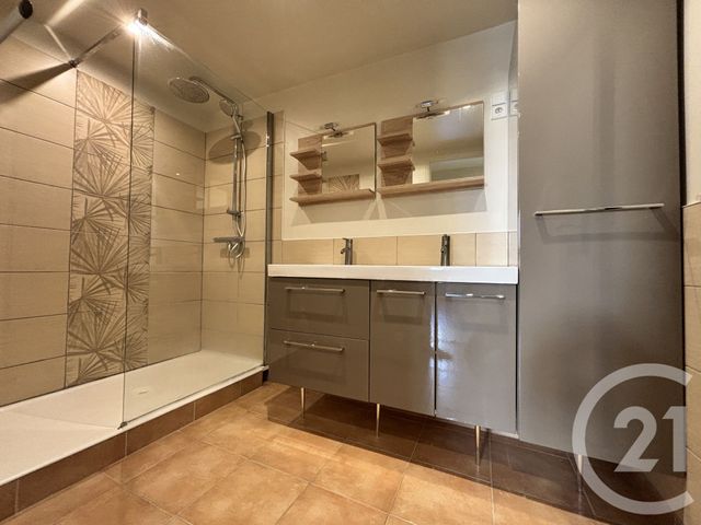 Appartement F6 &agrave; vendre - 5 pi&egrave;ces - 128 m2 - Mazaugues - 83 - PROVENCE-ALPES-COTE-D-AZUR