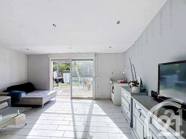 Maison &agrave; vendre - 5 pi&egrave;ces - 101 m2 - St Maximin La Ste Baume - 83 - PROVENCE-ALPES-COTE-D-AZUR