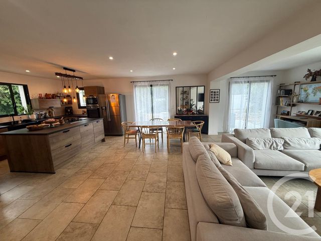 Maison &agrave; vendre - 4 pi&egrave;ces - 125,97 m2 - St Maximin La Ste Baume - 83 - PROVENCE-ALPES-COTE-D-AZUR