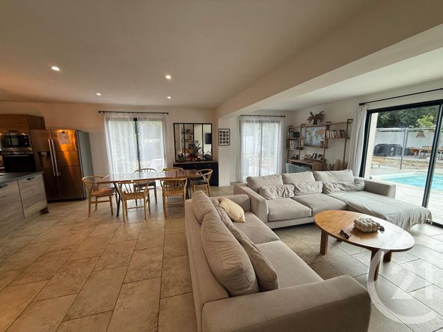 Maison &agrave; vendre - 4 pi&egrave;ces - 125,97 m2 - St Maximin La Ste Baume - 83 - PROVENCE-ALPES-COTE-D-AZUR