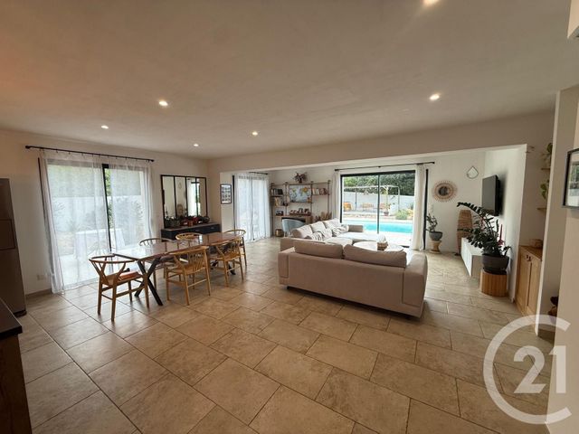 Maison &agrave; vendre - 4 pi&egrave;ces - 125,97 m2 - St Maximin La Ste Baume - 83 - PROVENCE-ALPES-COTE-D-AZUR