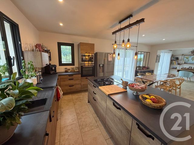 Maison &agrave; vendre - 4 pi&egrave;ces - 125,97 m2 - St Maximin La Ste Baume - 83 - PROVENCE-ALPES-COTE-D-AZUR