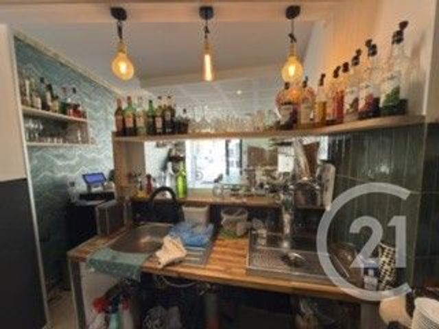 Local commercial à vendre - 93.0 m2 - 83 - Var