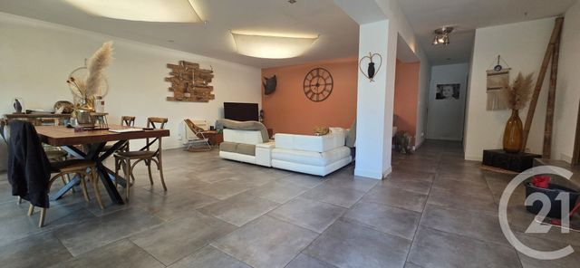 Murs à vendre à vendre - 283.0 m2 - 83 - Var
