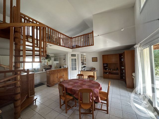 Maison &agrave; vendre - 5 pi&egrave;ces - 145,26 m2 - St Palais Sur Mer - 17 - POITOU-CHARENTES