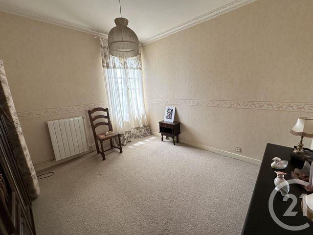 Maison à vendre - 7 pièces - 150 m2 - Saujon - 17 - POITOU-CHARENTES