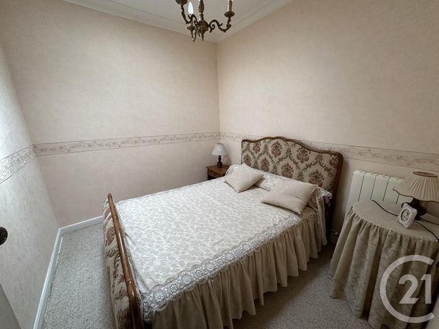 Maison à vendre - 7 pièces - 150 m2 - Saujon - 17 - POITOU-CHARENTES