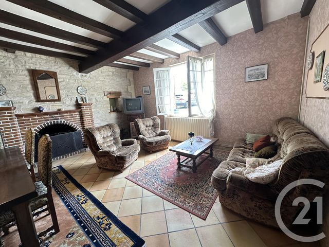 Maison à vendre - 7 pièces - 150 m2 - Saujon - 17 - POITOU-CHARENTES