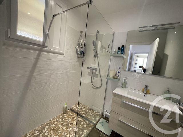 Appartement T3 &agrave; vendre - 3 pi&egrave;ces - 56,93 m2 - Royan - 17 - POITOU-CHARENTES