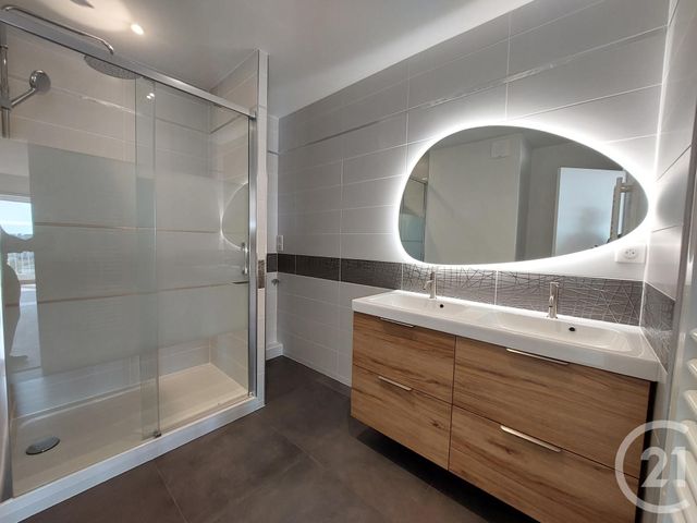 Appartement F4 à vendre - 4 pièces - 77,61 m2 - Royan - 17 - POITOU-CHARENTES