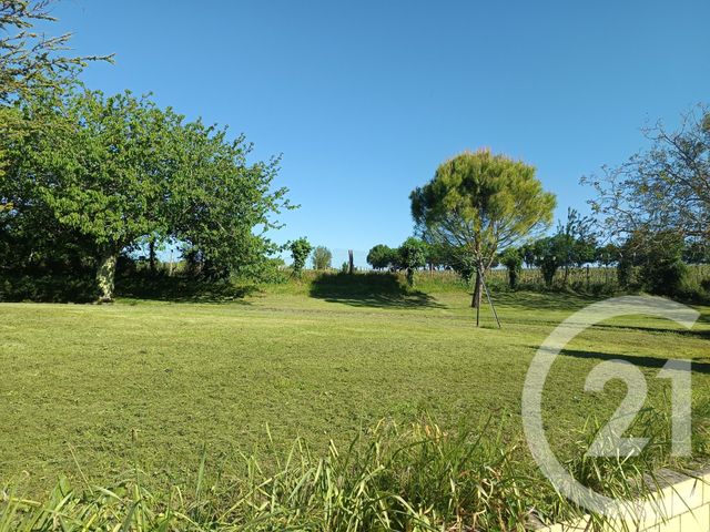 Maison à vendre - 5 pièces - 171,85 m2 - Chenac St Seurin D Uzet - 17 - POITOU-CHARENTES