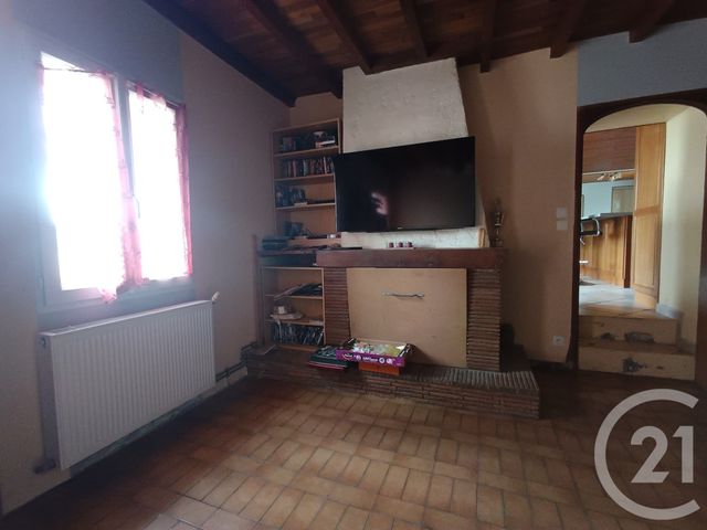 Maison à vendre - 5 pièces - 171,85 m2 - Chenac St Seurin D Uzet - 17 - POITOU-CHARENTES