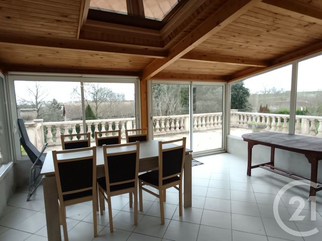 Maison à vendre - 5 pièces - 171,85 m2 - Chenac St Seurin D Uzet - 17 - POITOU-CHARENTES