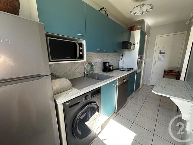 Appartement F3 à vendre - 3 pièces - 72,18 m2 - Royan - 17 - POITOU-CHARENTES