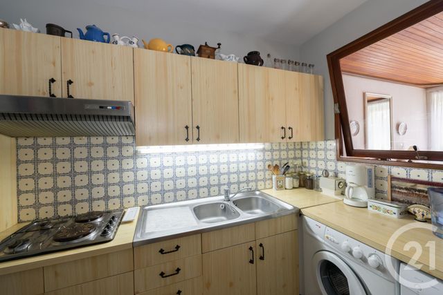 Appartement F3 à vendre - 3 pièces - 76,50 m2 - St Georges De Didonne - 17 - POITOU-CHARENTES