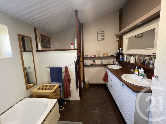 Maison &agrave; vendre - 7 pi&egrave;ces - 179,28 m2 - St Sulpice De Royan - 17 - POITOU-CHARENTES