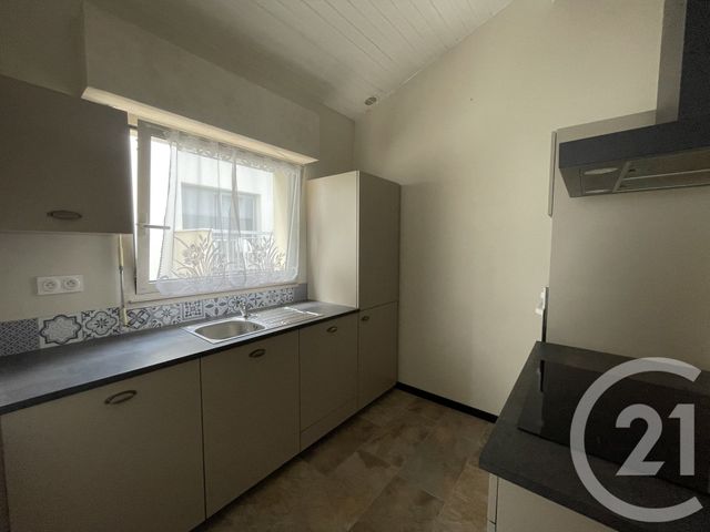 Appartement T3 à vendre - 3 pièces - 111,62 m2 - Royan - 17 - POITOU-CHARENTES