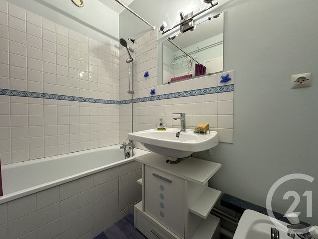 Appartement F2 &agrave; vendre - 2 pi&egrave;ces - 52,66 m2 - Royan - 17 - POITOU-CHARENTES