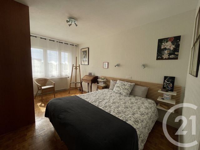 Appartement T4 à vendre - 4 pièces - 116,61 m2 - Royan - 17 - POITOU-CHARENTES