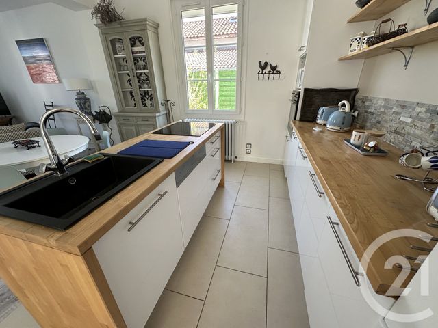 Maison à vendre - 6 pièces - 102,19 m2 - Royan - 17 - POITOU-CHARENTES