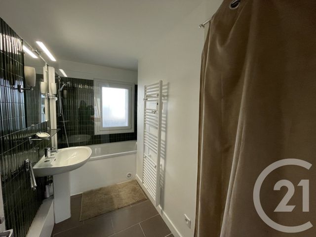 Appartement T3 à vendre - 3 pièces - 76,51 m2 - Royan - 17 - POITOU-CHARENTES