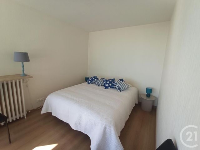 Appartement Duplex &agrave; louer - 3 pi&egrave;ces - 75,37 m2 - Royan - 17 - POITOU-CHARENTES