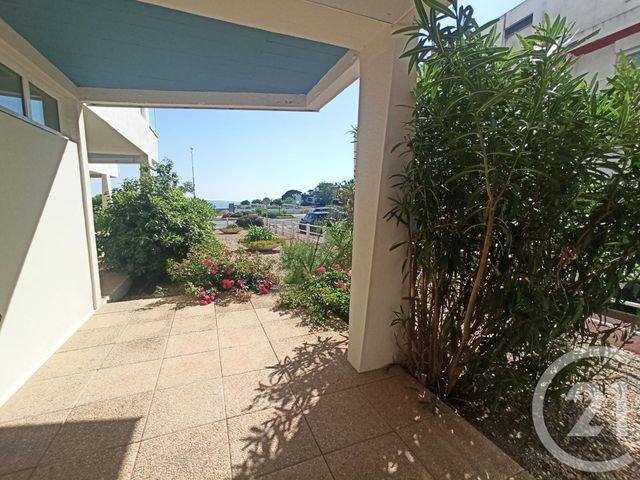 Appartement Duplex &agrave; louer - 3 pi&egrave;ces - 75,37 m2 - Royan - 17 - POITOU-CHARENTES