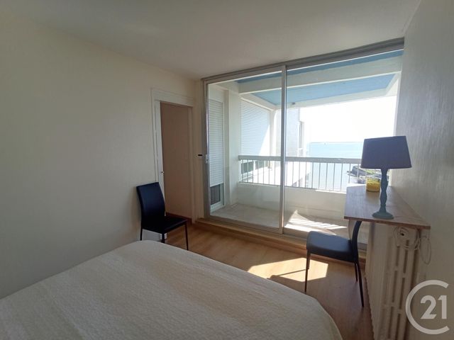 Appartement Duplex &agrave; louer - 3 pi&egrave;ces - 75,37 m2 - Royan - 17 - POITOU-CHARENTES