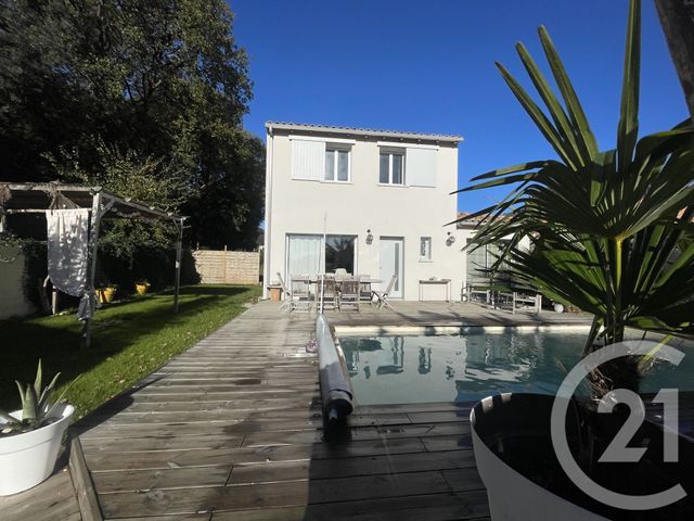 Maison à vendre - 4 pièces - 85,45 m2 - Meschers Sur Gironde - 17 - POITOU-CHARENTES