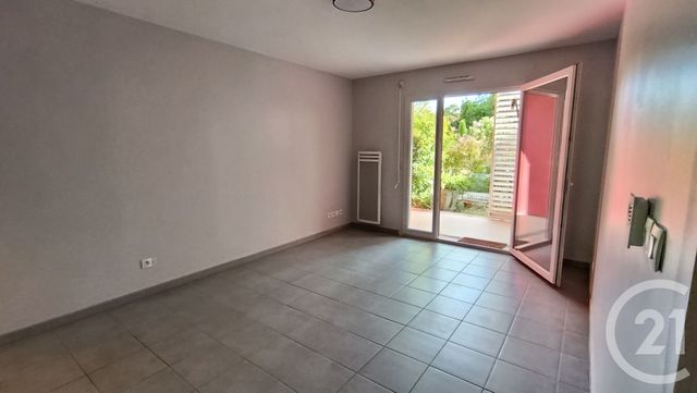 Appartement F2 &agrave; louer - 2 pi&egrave;ces - 41,81 m2 - Royan - 17 - POITOU-CHARENTES
